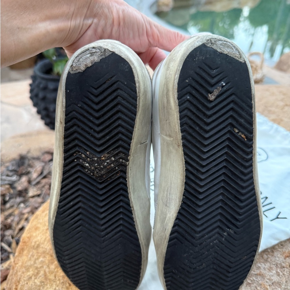 Original authentic Golden Goose superstar everyday tan and white sneakers shoes - Picture 4 of 9